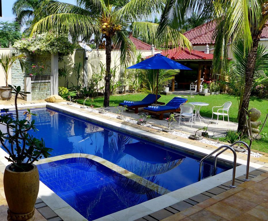 Villa Stella Garden Senggigi Exterior photo