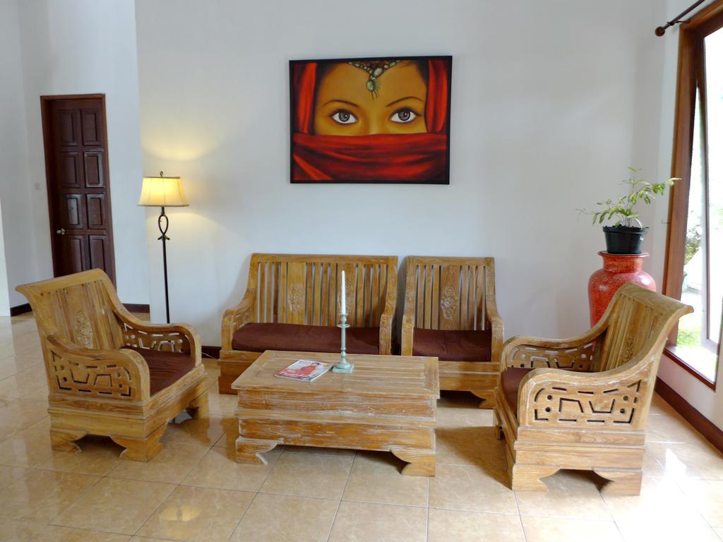Villa Stella Garden Senggigi Exterior photo
