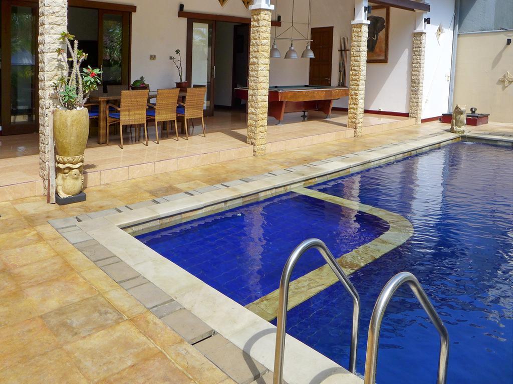 Villa Stella Garden Senggigi Exterior photo